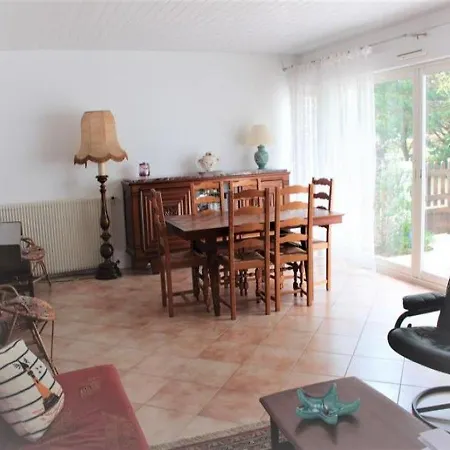 Hébergement de vacances House Maison T3, Situee Au Coeur Du Quartier De L'aiguillon *